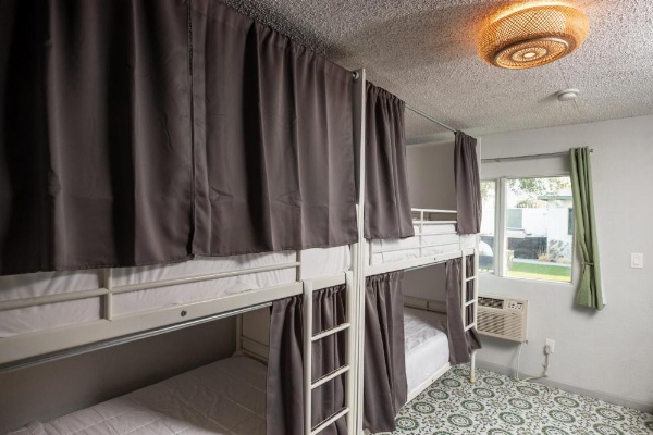 Bungalows Hostel image 14